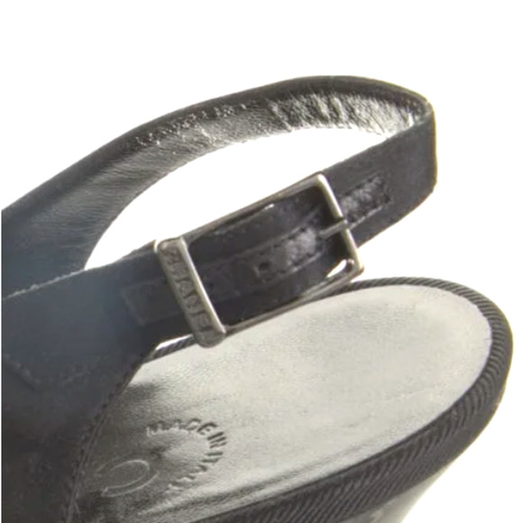 CHANEL 7.5 Classic Ribbon Bow Slingback Audrey Pumps Silver Pearl Heels Black 38 - Picture 9 of 9